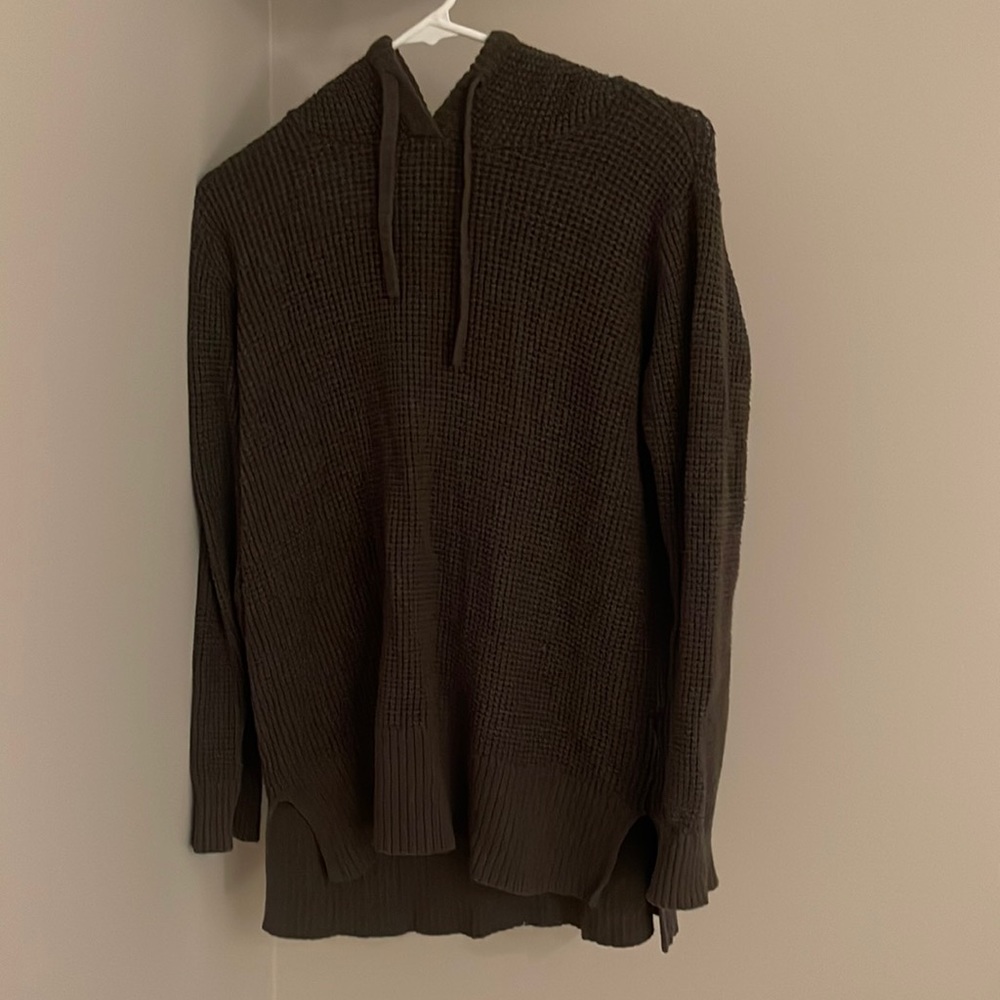 Sweater hoodie